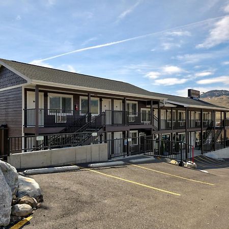 Roosevelt Hotel - Yellowstone Гардінер Екстер'єр фото